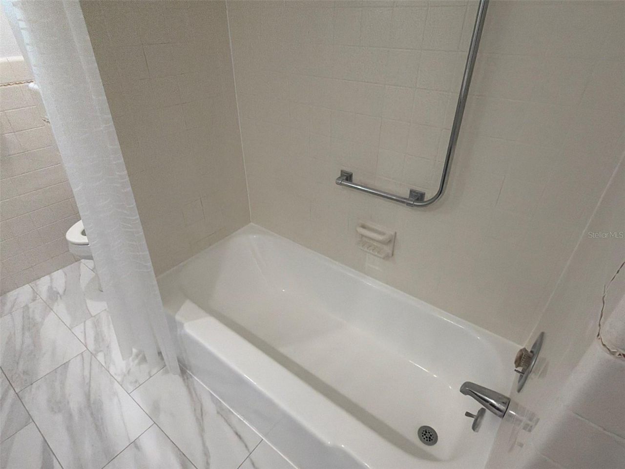 561 Tarawitt Drive, Longboat Key, FL 34228 Photo