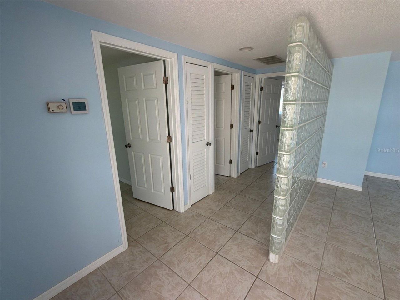 561 Tarawitt Drive, Longboat Key, FL 34228 Photo
