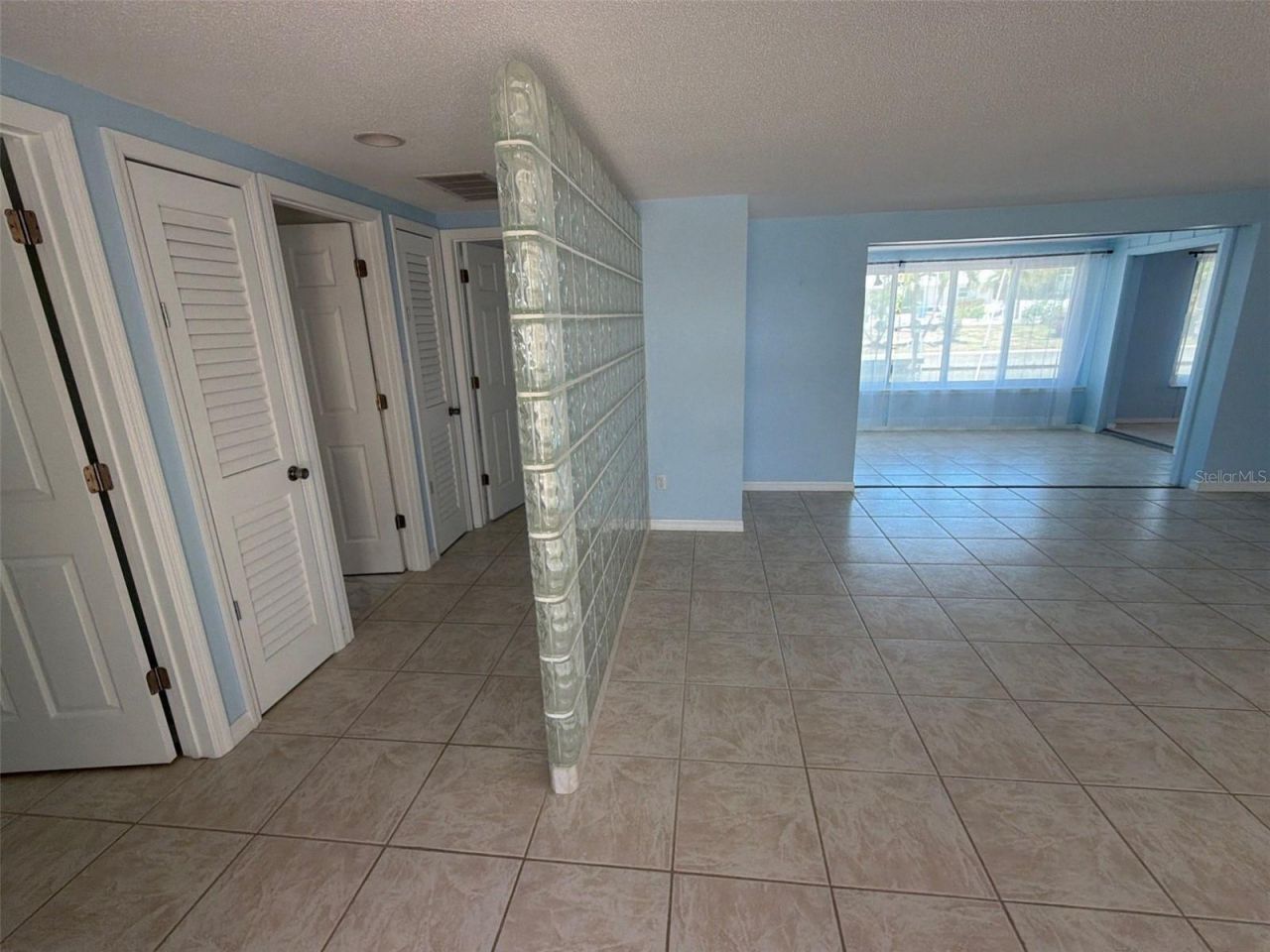 561 Tarawitt Drive, Longboat Key, FL 34228 Photo
