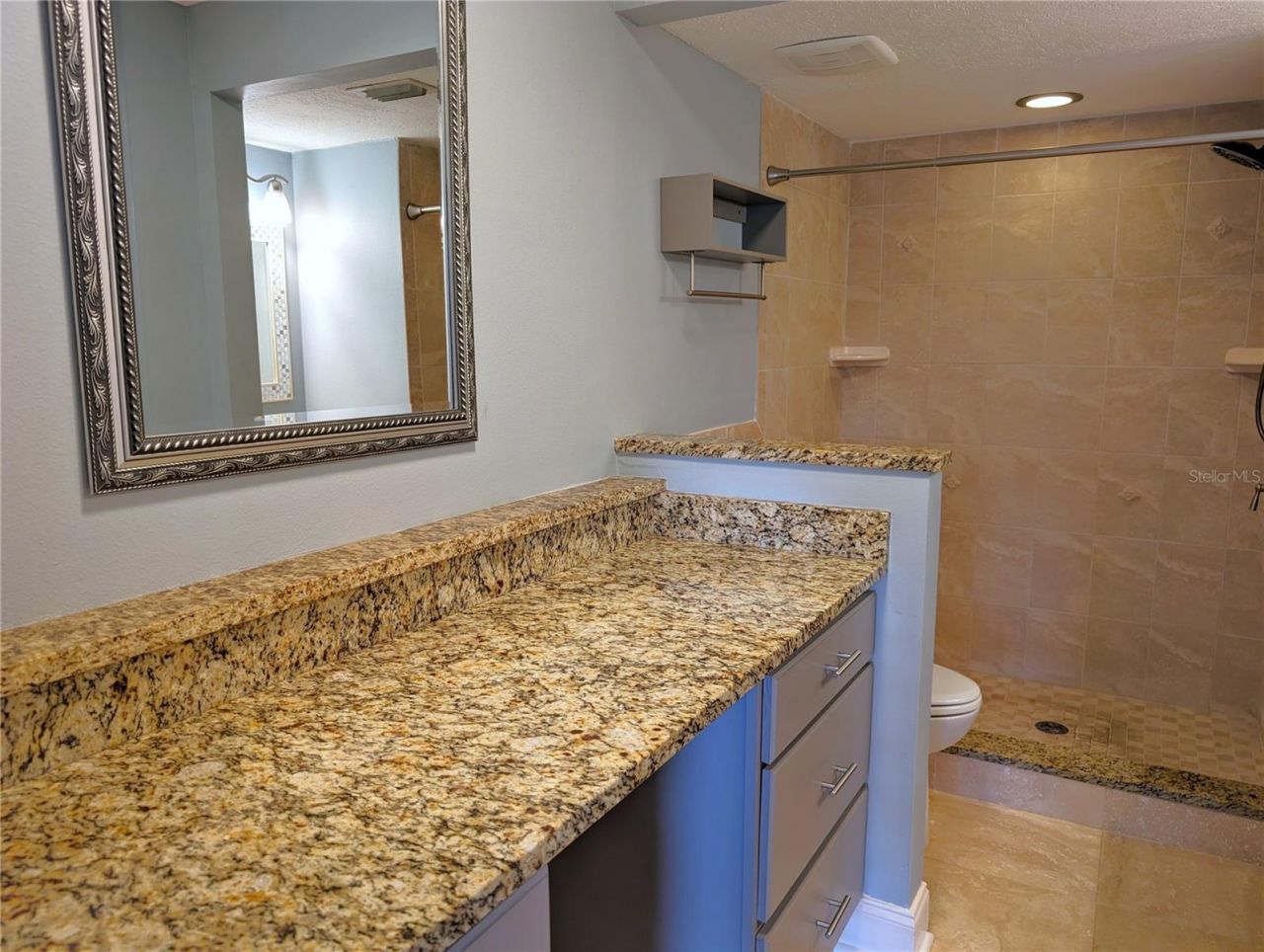 5657 Summer Side Lane, Unit 33B, Sarasota, FL 34231 Photo
