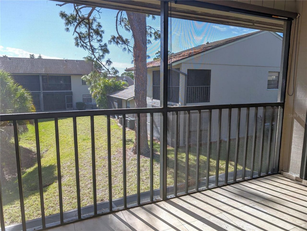 5657 Summer Side Lane, Unit 33B, Sarasota, FL 34231 Photo