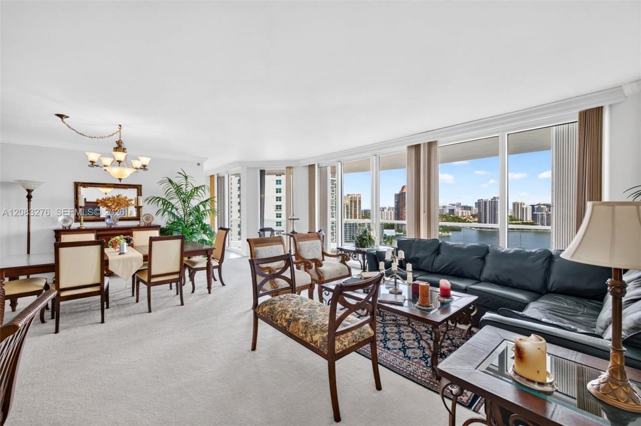 7000 Island Blvd, Unit 2406, Aventura, FL 33160 Photo