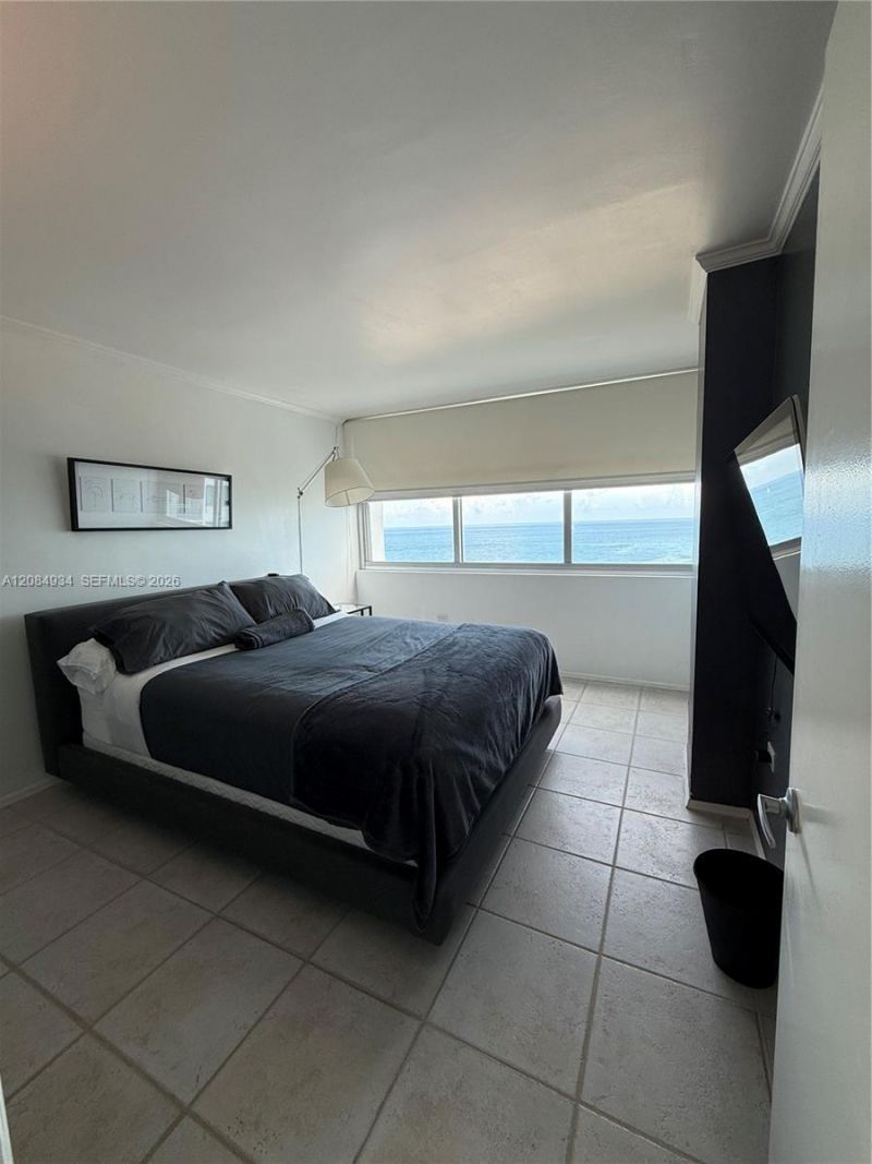 7135 SE Collins Ave, Unit 1806, Miami Beach, FL 33141 Photo