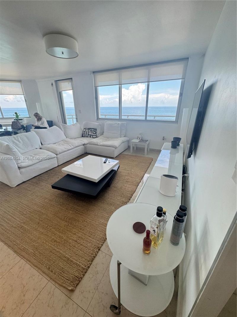 7135 SE Collins Ave, Unit 1806, Miami Beach, FL 33141 Photo