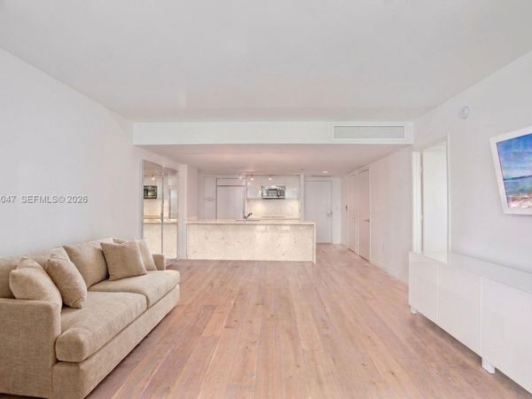 50 Biscayne Blvd, Unit 2801, Miami, FL 33132