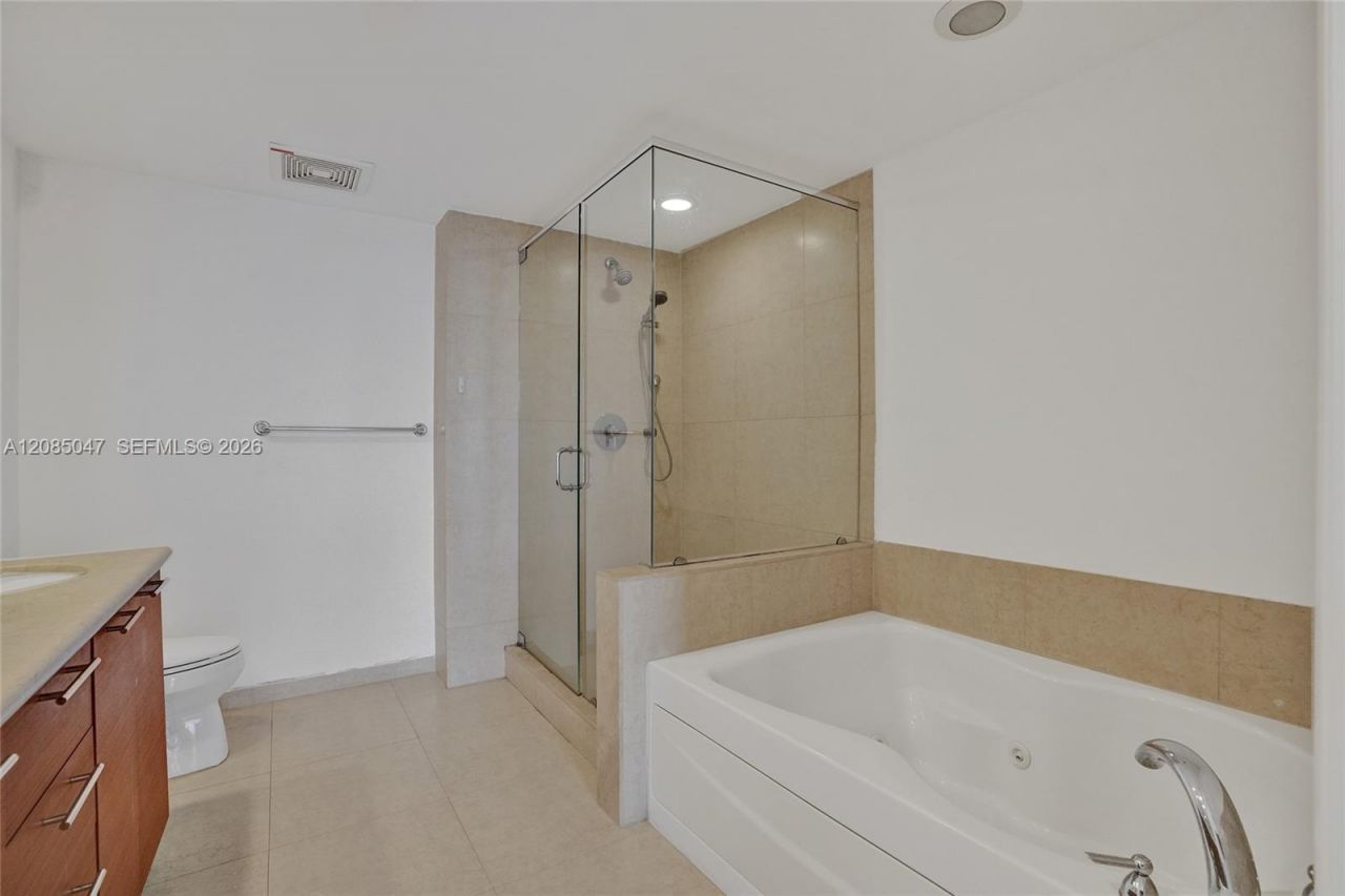 50 Biscayne Blvd, Unit 2801, Miami, FL 33132 Photo