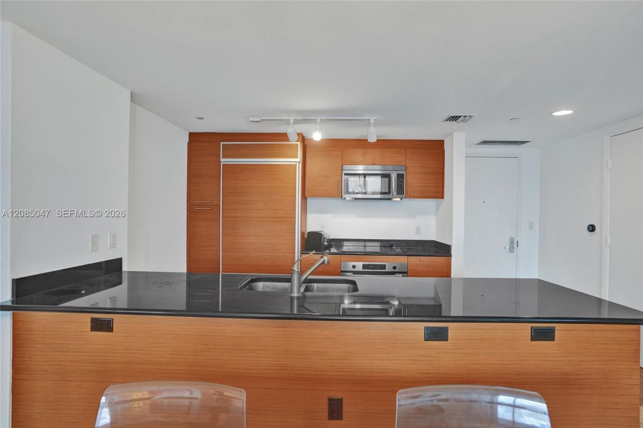 50 Biscayne Blvd, Unit 2801, Miami, FL 33132 Photo
