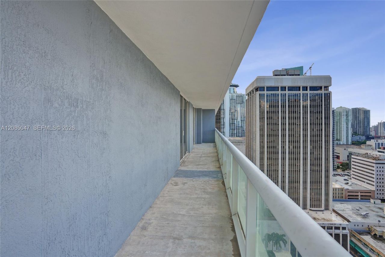 50 Biscayne Blvd, Unit 2801, Miami, FL 33132 Photo