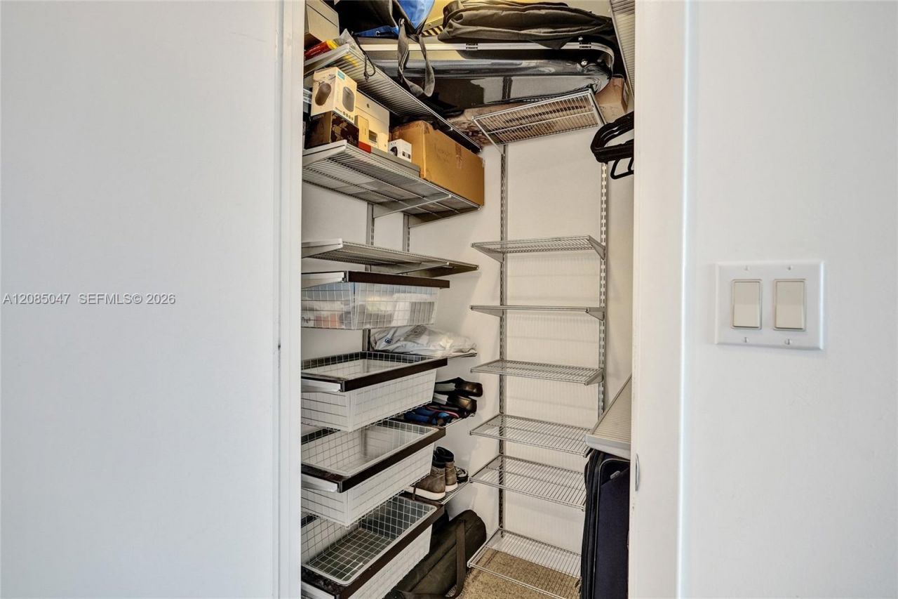 50 Biscayne Blvd, Unit 2801, Miami, FL 33132 Photo