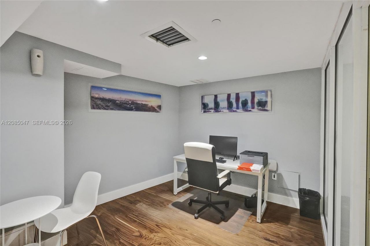 50 Biscayne Blvd, Unit 2801, Miami, FL 33132 Photo
