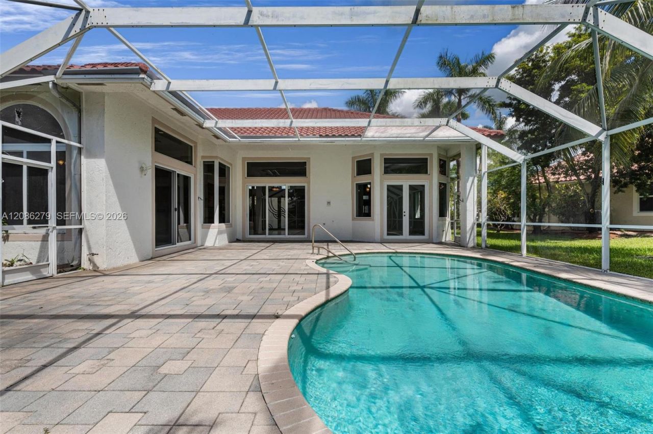 13702 NW 18th St, Pembroke Pines, FL 33028 Photo