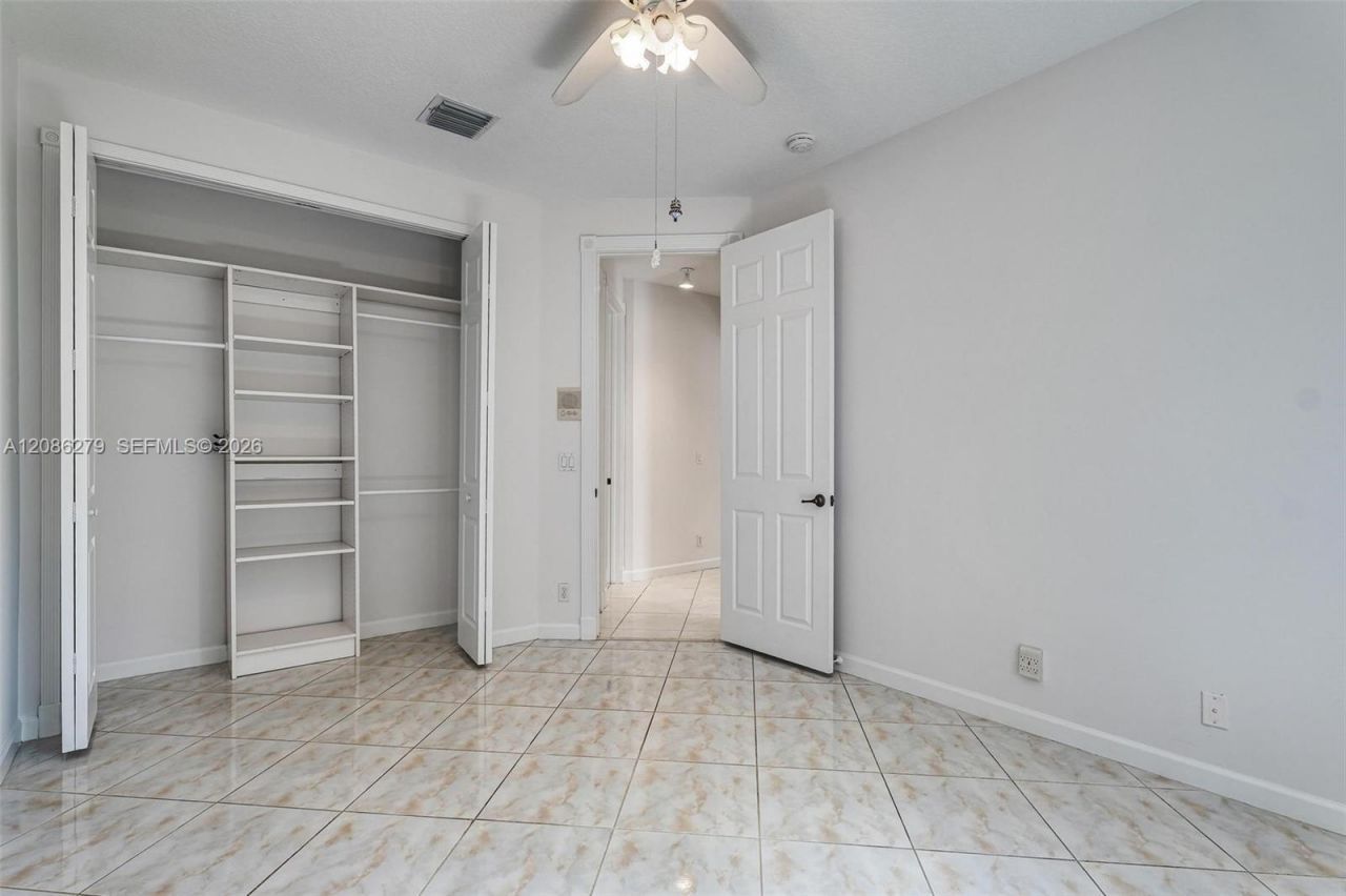 13702 NW 18th St, Pembroke Pines, FL 33028 Photo