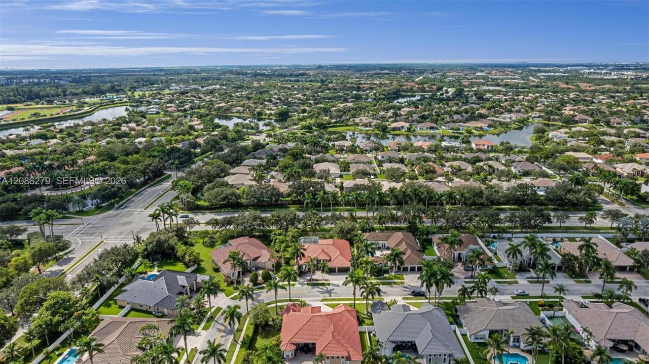 13702 NW 18th St, Pembroke Pines, FL 33028 Photo