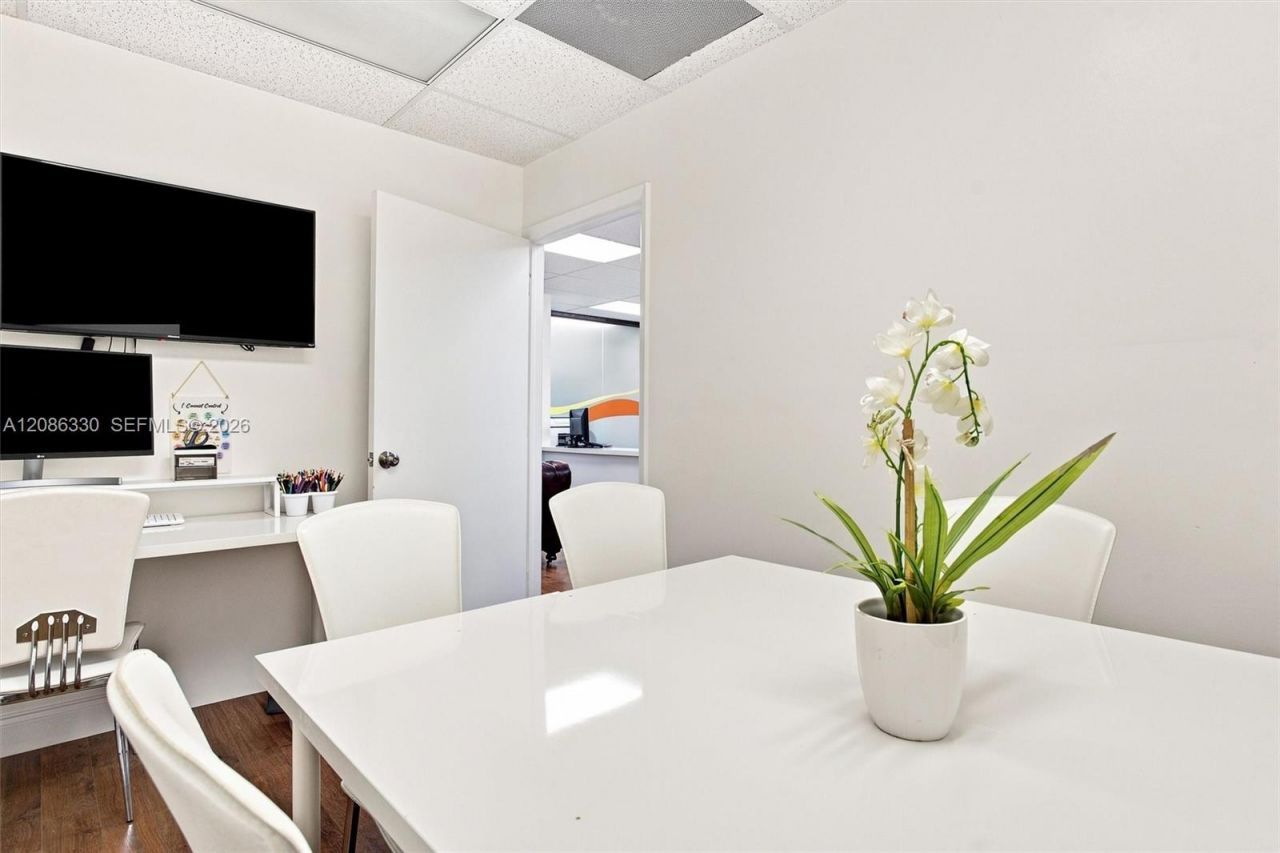 13590 SW 134th Ave, Unit 201, Miami, FL 33186 Photo
