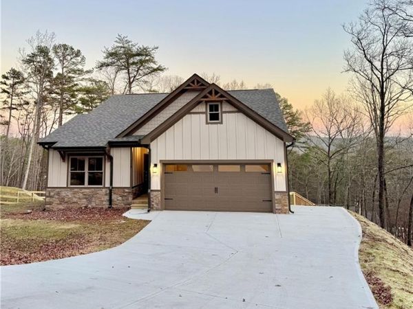 302 Cloisters Court, Waleska, GA 30183