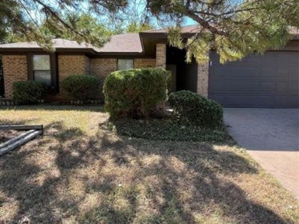 5226 Long Shadows Lane, Abilene, TX 79606