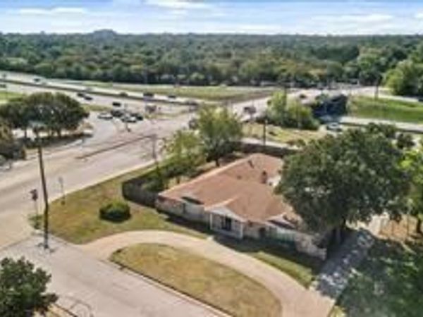 1700 Northcrest Drive, Arlington, TX 76012