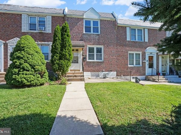 1023 MINDEN LANE, DARBY, PA 19023