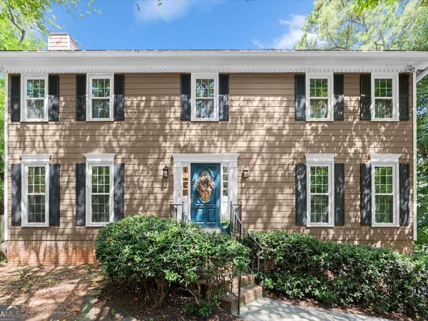 4977 Kings Wood Drive NE, Roswell, GA 30075