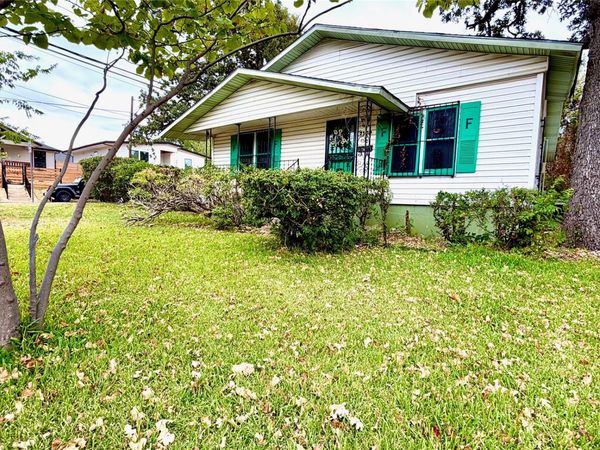 2109 E 12th ST, Austin, TX 78702