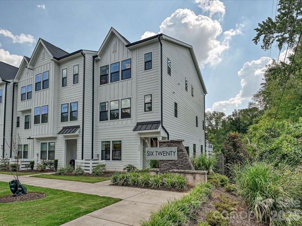 622 E Woodlawn Road , Charlotte, NC 28209