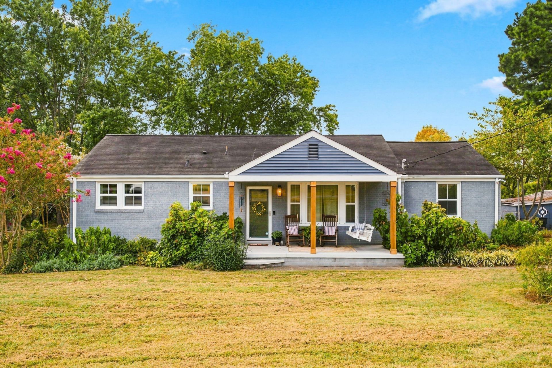 516 Vinson Dr, Nashville, TN 37217 Main Photo