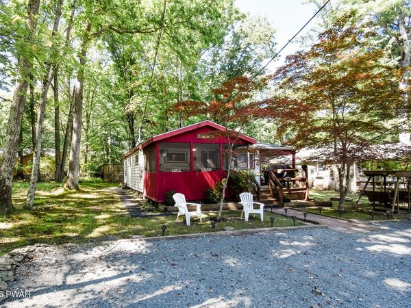 210 Second Tafton Road, Tafton, PA 18464