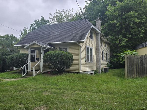 42 Ridge Street, Battle Creek, MI 49037
