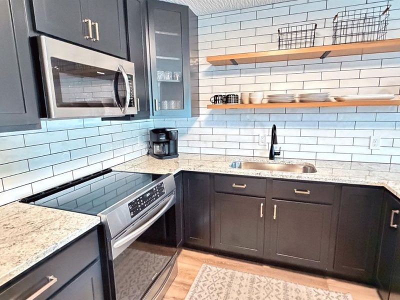 111 W Lakeshore, Unit 4B, Kelleys Island, OH 43438 Photo 10