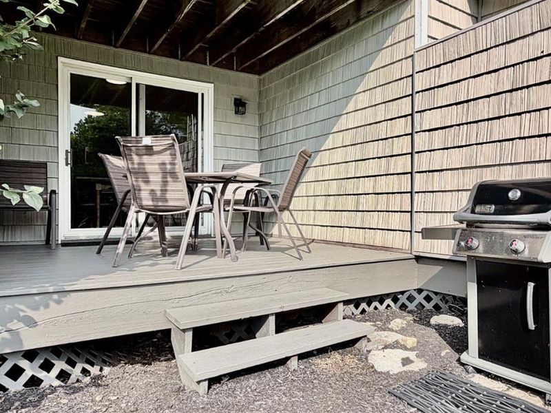 111 W Lakeshore, Unit 4B, Kelleys Island, OH 43438 Photo 15