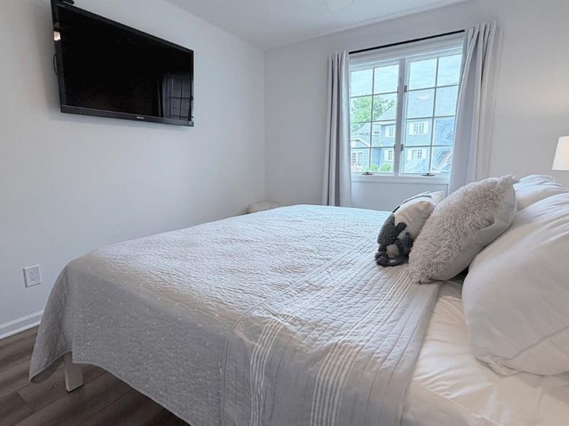 111 W Lakeshore, Unit 4B, Kelleys Island, OH 43438 Photo 18