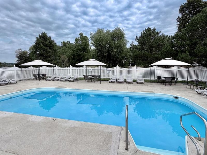 111 W Lakeshore, Unit 4B, Kelleys Island, OH 43438 Photo 2