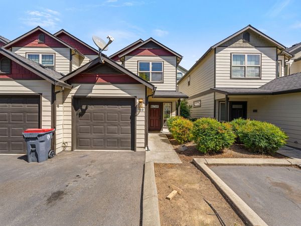 139 Casey Way, Central Point, OR 97502