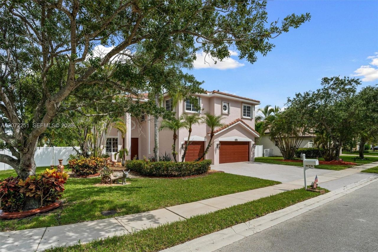 675 SW 159th Ln, Pembroke Pines, FL 33027 Photo