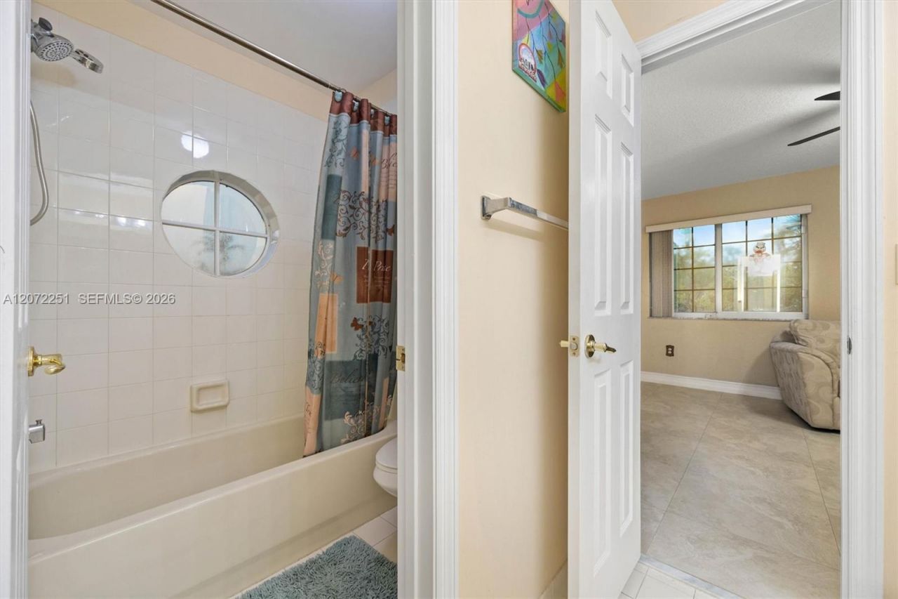675 SW 159th Ln, Pembroke Pines, FL 33027 Photo