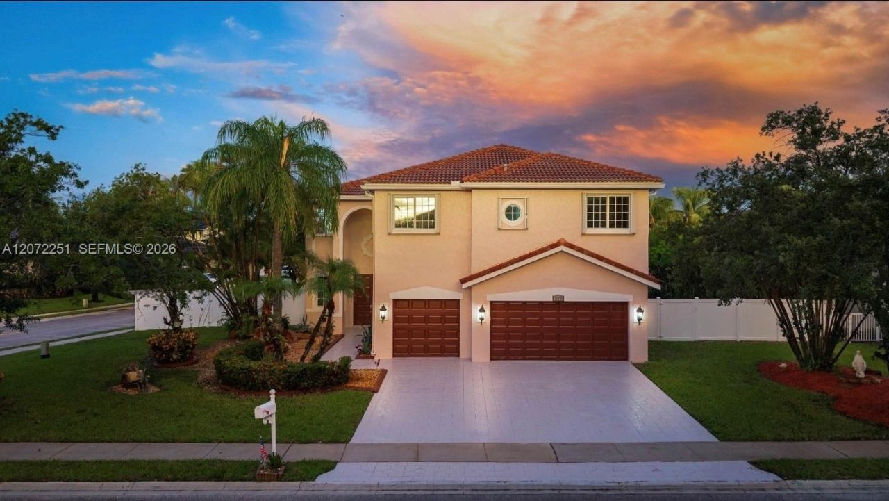 675 SW 159th Ln, Pembroke Pines, FL 33027 Photo