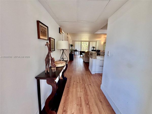 3051 S Palm Aire Dr, Unit 102, Pompano Beach, FL 33069