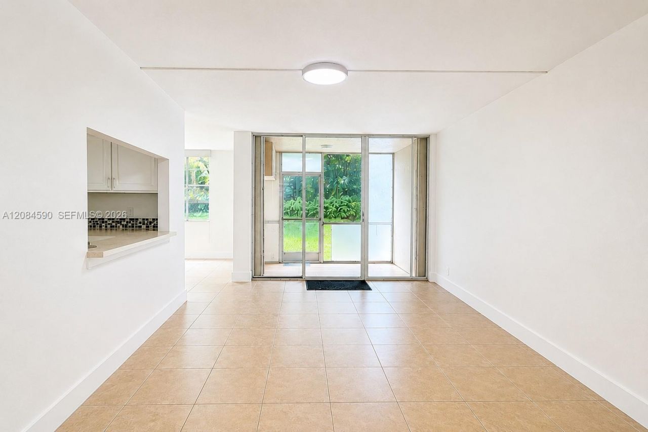 9430 Live Oak Pl, Unit 108, Davie, FL 33324 Photo