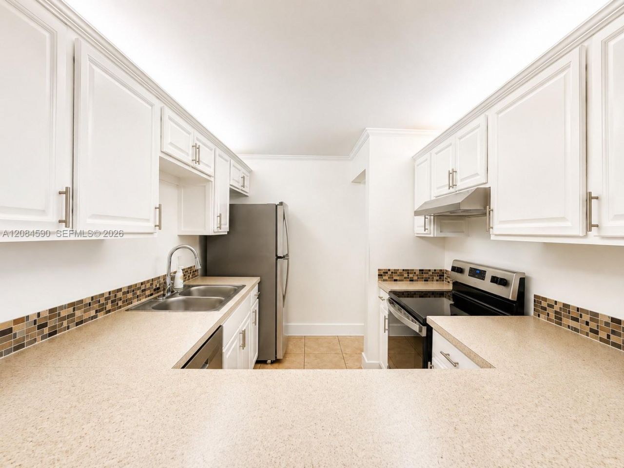 9430 Live Oak Pl, Unit 108, Davie, FL 33324 Photo