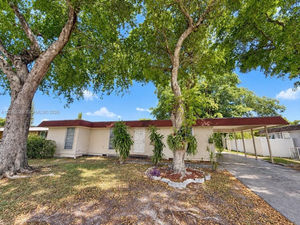 7804 NW 73rd Ter , Tamarac, FL 33321