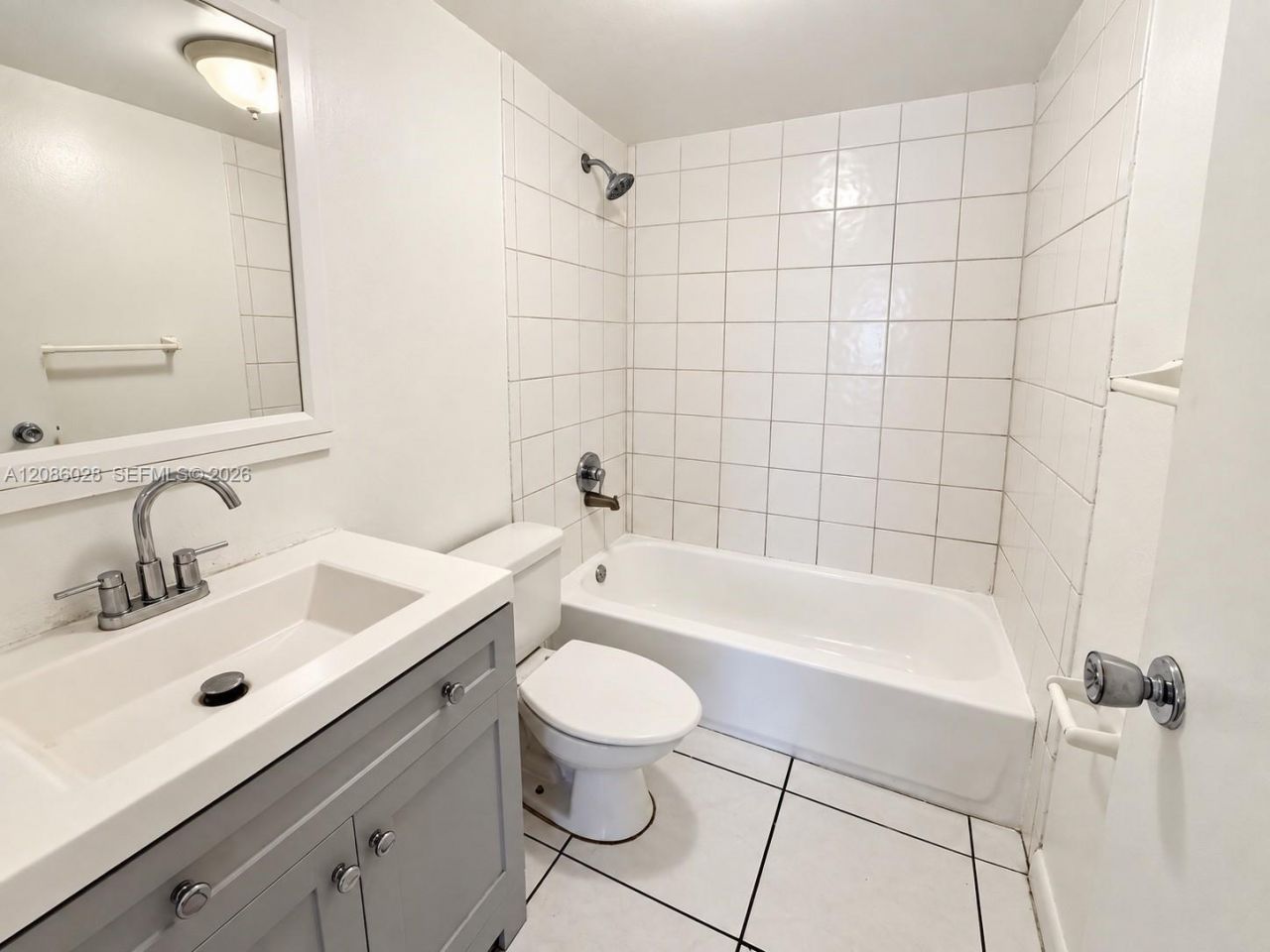 7804 NW 73rd Ter, Tamarac, FL 33321 Photo