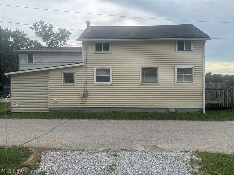 2549 Church Street, Lakemore, OH 44250 Photo 2