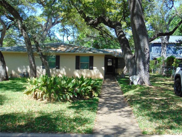 3904 Bailey LN, Austin, TX 78756