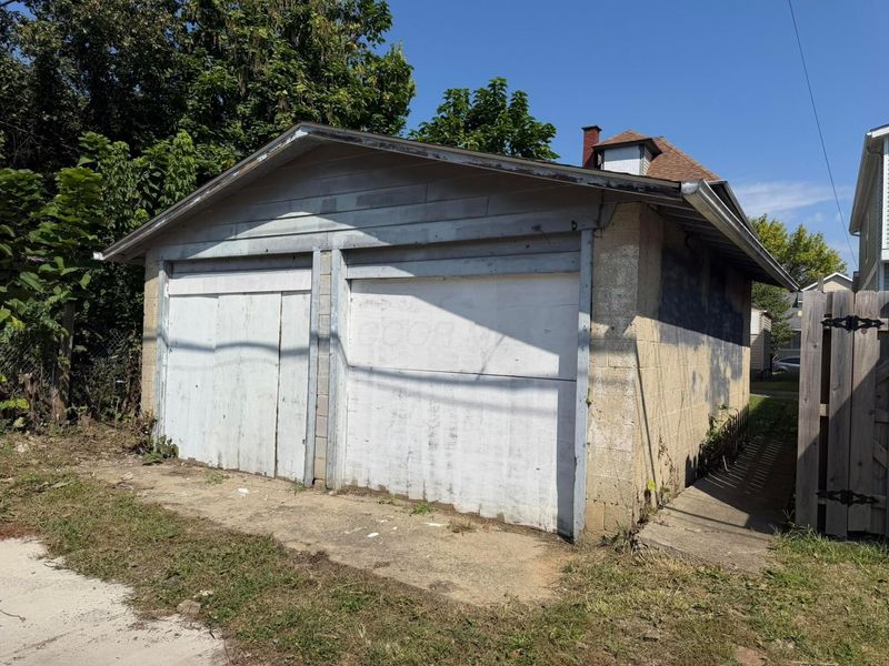 1621 Harvard Avenue, Columbus, OH 43203 Photo 2