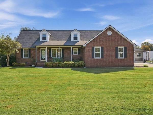 62 Farmwood Dr, Manchester, TN 37355