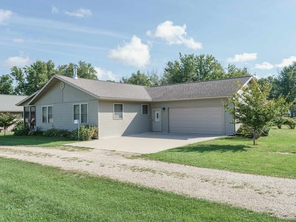262 E Front Street, Markesan, WI 53946