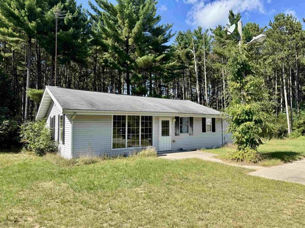 E2566 Brace Road, Lone Rock, WI 53556
