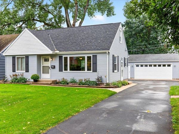 8805 Club Road, Saint Louis Park, MN 55426