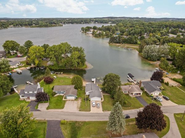 5176 Highland Drive, Traverse City, MI 49685