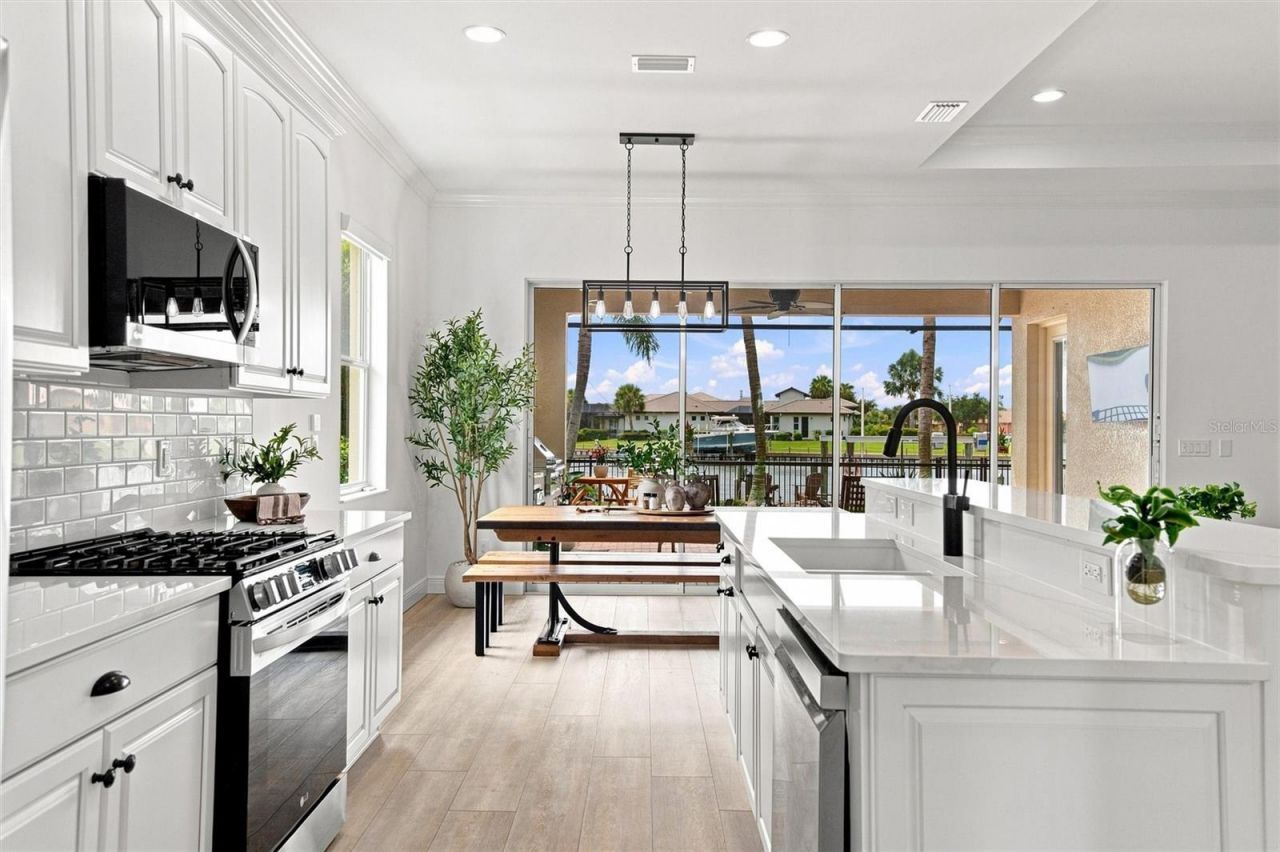5125 Tidewater Preserve Boulevard, Bradenton, FL 34208 Photo